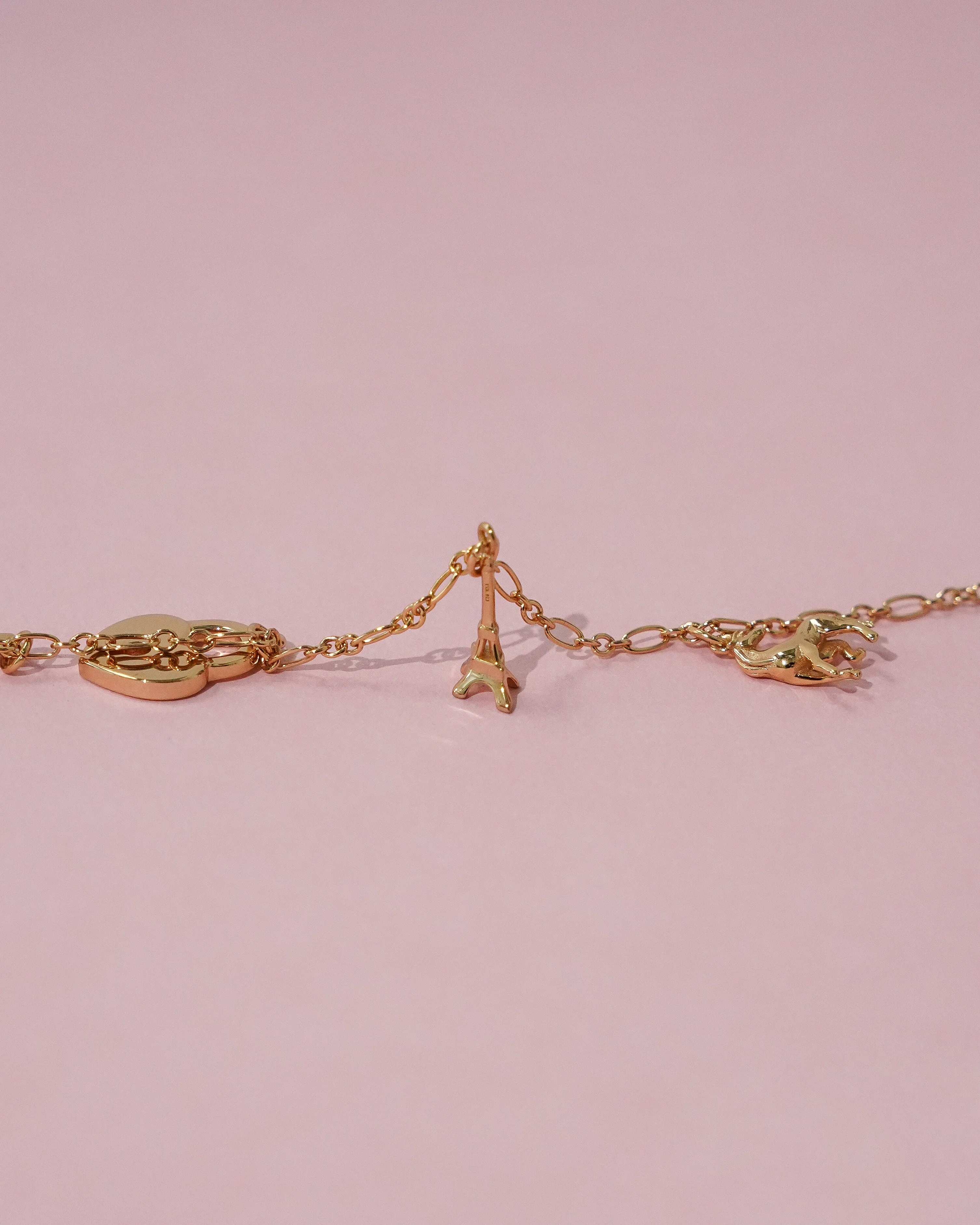 CHARM BAR Fine Figaro Bracelet - Image 7