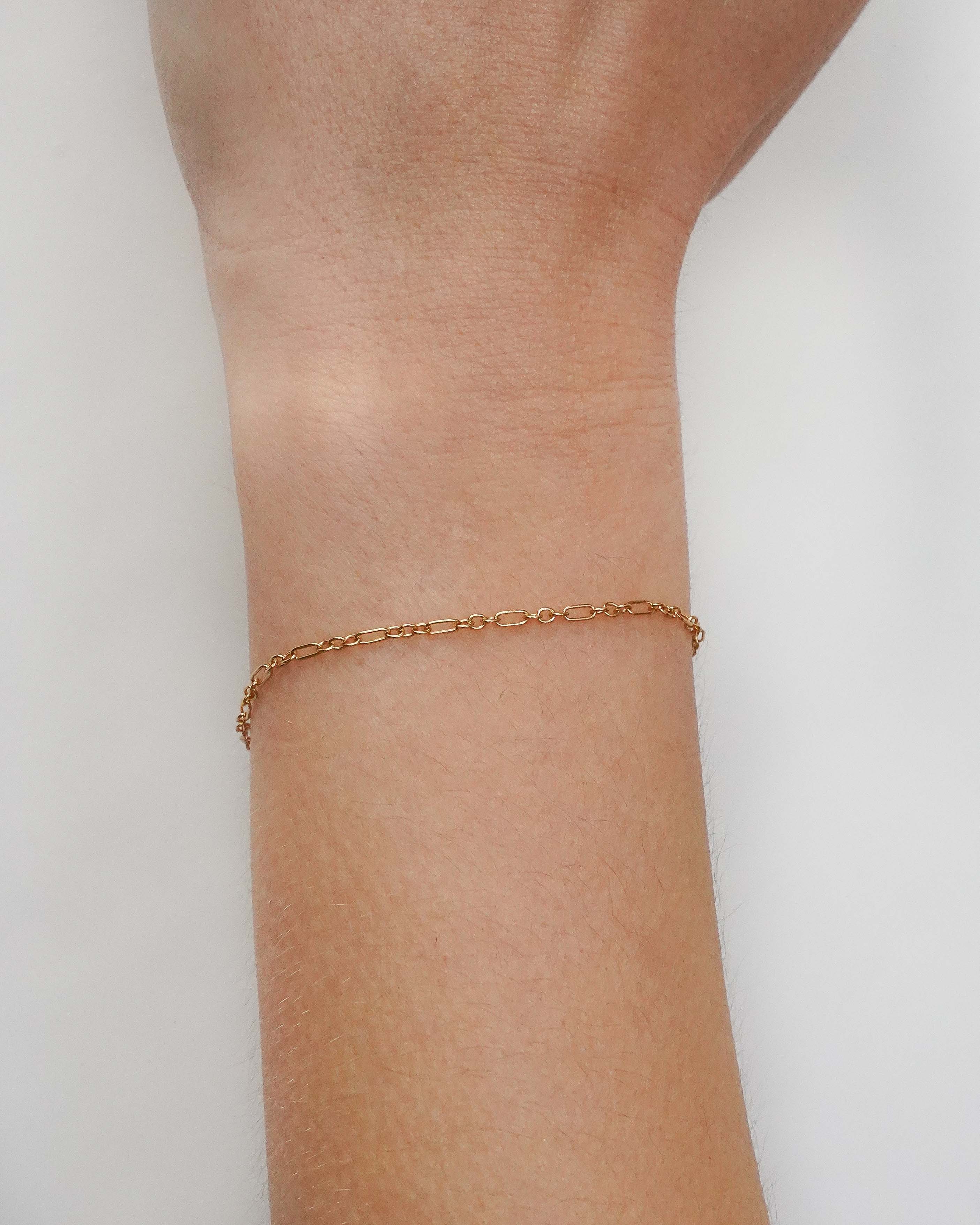 CHARM BAR Fine Figaro Bracelet - Image 9