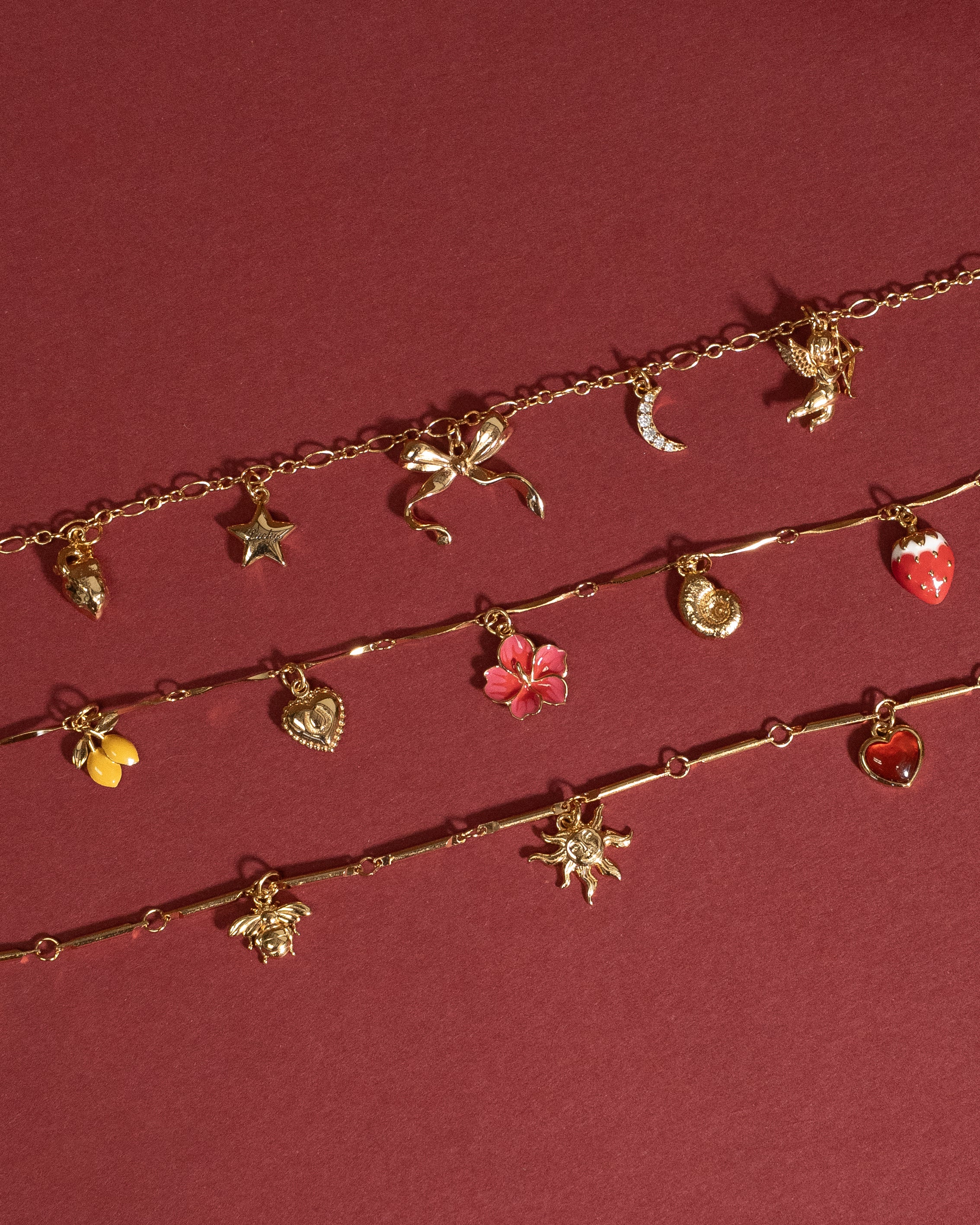 CHARM BAR Fine Figaro Bracelet - Image 8