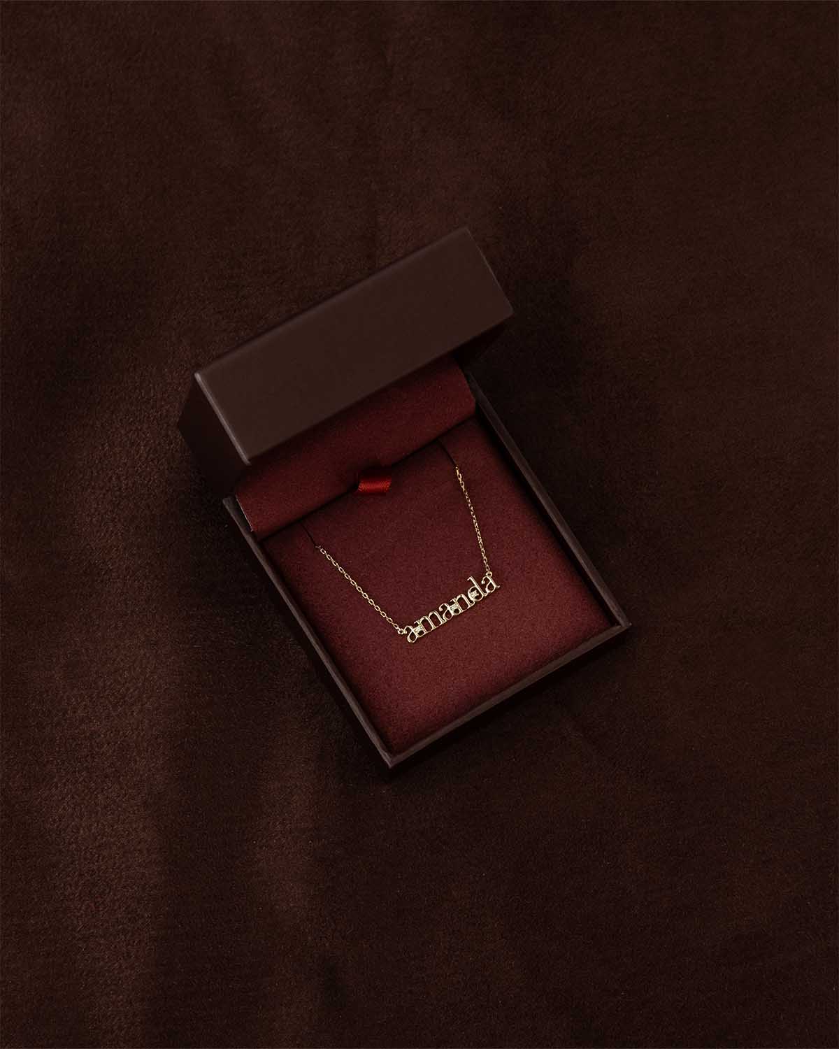 Serif Nameplate Necklace | 9K Solid Gold - Image 5